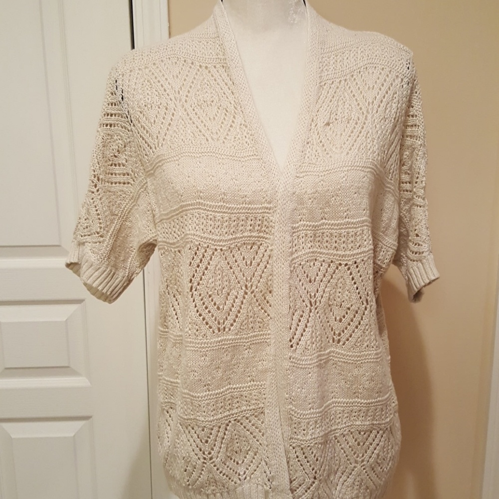 Short sleeve open front cardigan